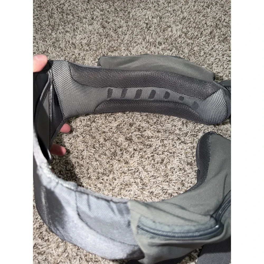 REI Hip Belt Women's M Backpacking Gray BRAND NEW